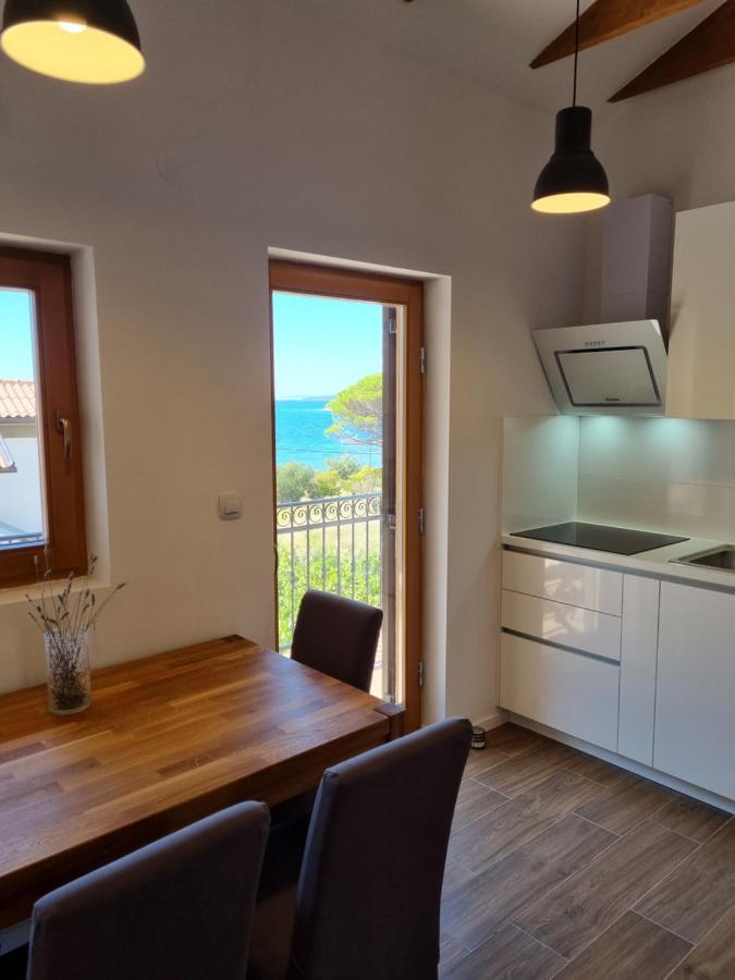 Apartments Jungic, Rab Банёл Экстерьер фото