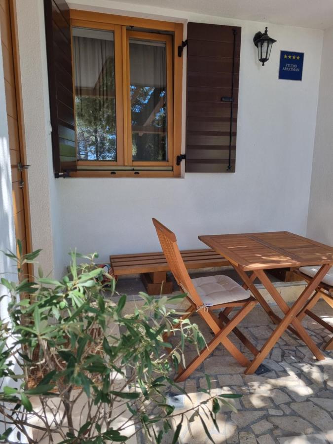 Apartments Jungic, Rab Банёл Экстерьер фото
