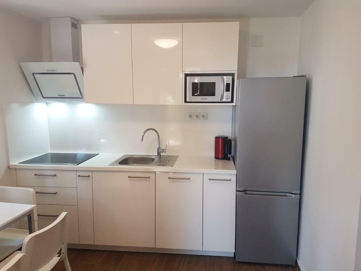 Apartments Jungic, Rab Банёл Экстерьер фото
